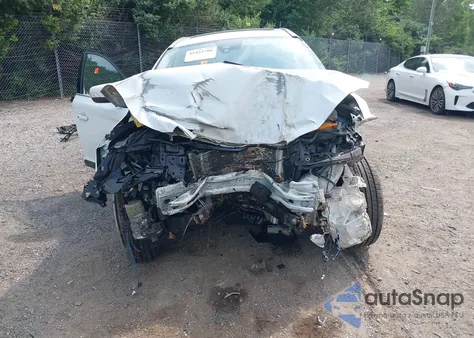 2012 Volvo Xc60 3.2/3.2 Platinum/3.2 Premier/3.2 Premier Plus z USA, uszkodzony, nr VIN YV4940DZXC2323904